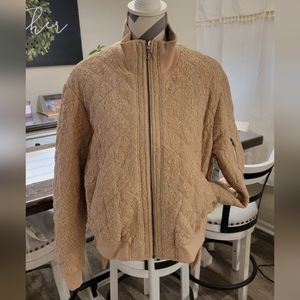 BCBG MAXAZRIA LACE JACKET WITH ZIPPER DETAIL SIZE LARGE